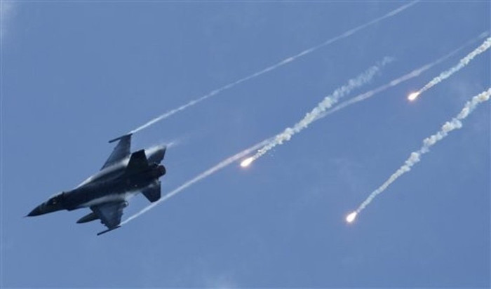 Chiến đấu cơ Đài Loan tham gia tập trận Liên Dũng 2012