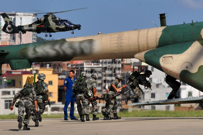 Trực thăng vũ trang quân khu Nam Kinh, Trung Quốc huấn luyện đột kích Trực thăng vũ trang quân khu Nam Kinh, Trung Quốc huấn luyện đột kích