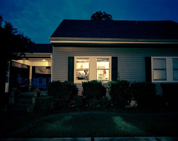 Những ngôi nhà nhìn từ bên ngoài thì khó nhận ra đó là nơi cư ngụ của những dân nghèo Những ngôi nhà nhìn từ bên ngoài thì khó nhận ra đó là nơi cư ngụ của những dân nghèo