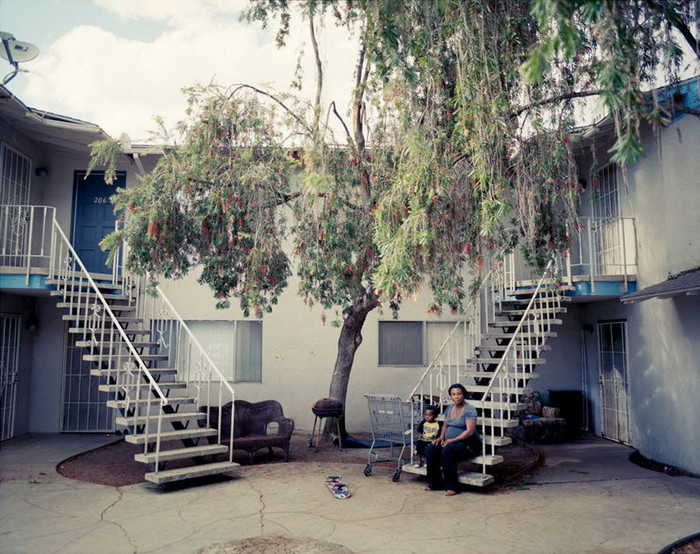 Một khu căn hộ của những người nghèo Một khu căn hộ của những người nghèo