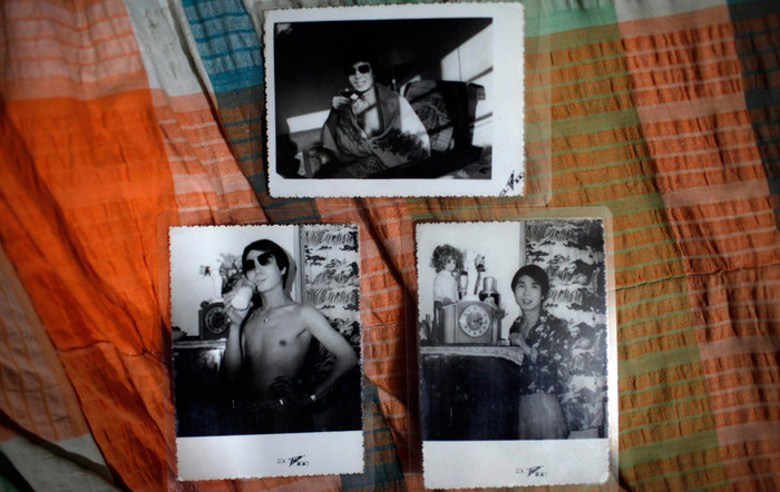 Ngay từ nhỏ cho tới lúc thanh niên, ông Tào đã bị kỳ thị vì "bị pê đê"