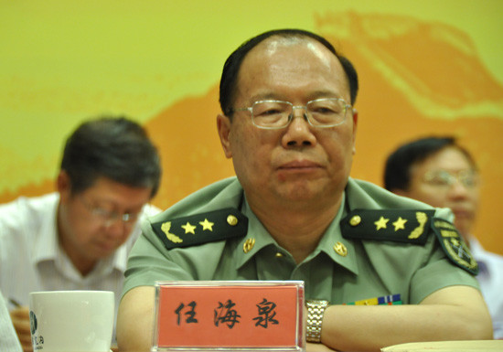 Nhiệm Hải Tuyền, trung tướng, Phó giám đốc học viện Khoa học quân sự Trung Quốc được cử làm trưởng đoàn đại diện Bắc Kinh dự Shangri-La 2012, Trung Quốc đột ngột giảm cấp độ trưởng đoàn từ Bộ trưởng Quốc phòng sang một viên trung tướng cấp cục - vụ là một dấu hiệu lạ của Shangri-La năm nay
