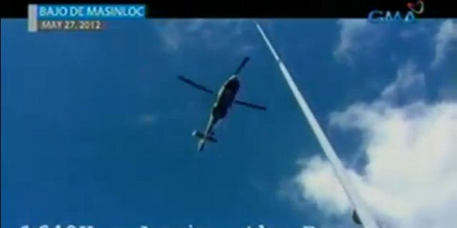Trực thăng Trung Quốc liên tục lượn lờ trên đầu tàu MCS - 3008 hơn 13 phút, cố gắng ngăn cản tàu này đi vào khu vực bãi Scarborough Trực thăng Trung Quốc liên tục lượn lờ trên đầu tàu MCS - 3008 hơn 13 phút, cố gắng ngăn cản tàu này đi vào khu vực bãi Scarborough
