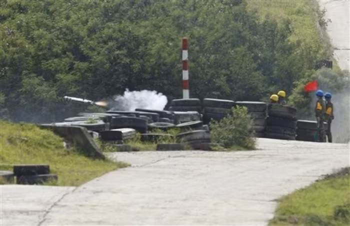 Tên lửa tầm bắn dưới 2000 m