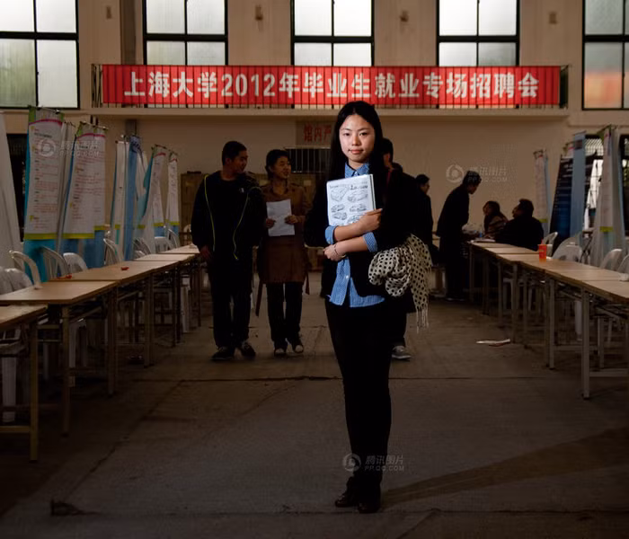 Một buổi giới thiệu việc làm cho các tân cử nhân đại học Thượng Hải năm 2012