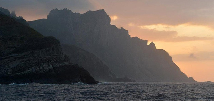 Senkaku lúc hoàng hôn