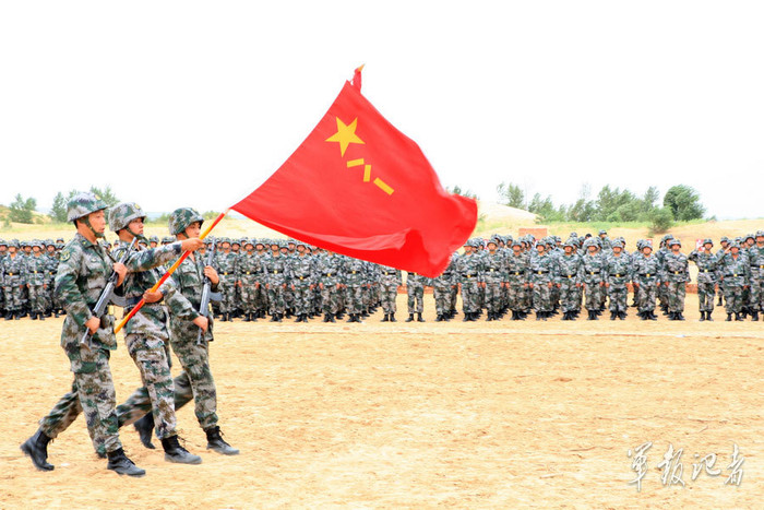 Sư đoàn dự bị quân khu Lan Châu diễu duyệt đội ngũ Sư đoàn dự bị quân khu Lan Châu diễu duyệt đội ngũ