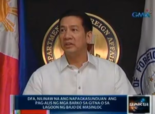 Người phát ngôn Bộ Ngoại giao Philippines khẳng định hai nước đã đạt được thỏa thuận rút hết tàu thuyền khỏi đầm phá bãi Scarborough