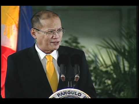 Bảo vệ toàn vẹn chủ quyền lãnh hải đối với Scarborough trước âm mưu của Trung Quốc là một trong những nhiệm vụ quan trọng của một nguyên thủ quốc gia như Tổng thống Philippines, tuy nhiên việc tuyên bố, phản ứng ngoại giao chính thức nên để cho người phát ngôn Bộ Ngoại giao thực hiện, Ngoại trưởng và Tổng thống mới có khoảng lùi phù hợp để đàm phán Bảo vệ toàn vẹn chủ quyền lãnh hải đối với Scarborough trước âm mưu của Trung Quốc là một trong những nhiệm vụ quan trọng của một nguyên thủ quốc gia như Tổng thống Philippines, tuy nhiên việc tuyên bố, phản ứng ngoại giao chính thức nên để cho người phát ngôn Bộ Ngoại giao thực hiện, Ngoại trưởng và Tổng thống mới có khoảng lùi phù hợp để đàm phán