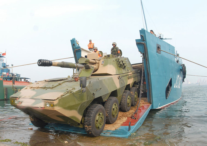 Lực lượng bộ binh cơ giới quân khu Tế Nam diễn tập Lực lượng bộ binh cơ giới quân khu Tế Nam diễn tập