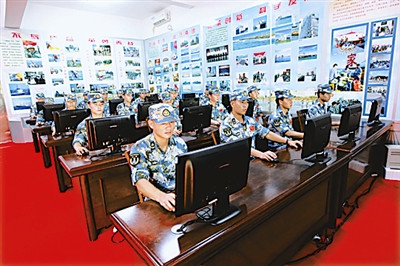 Hiện tại, Trung Quốc đầu tư rất nhiều tiền của xây dựng các công trình quân sự kiên cố, lắp đặt nhiều trang thiết bị hiện đại phục vụ âm mưu chiếm đóng bất hợp pháp lâu dài Hiện tại, Trung Quốc đầu tư rất nhiều tiền của xây dựng các công trình quân sự kiên cố, lắp đặt nhiều trang thiết bị hiện đại phục vụ âm mưu chiếm đóng bất hợp pháp lâu dài