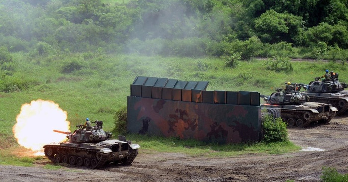 Hỏa lực tăng thiết giáp Đài Loan mở cửa đầu cầu