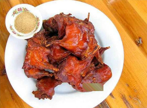 Món chuột đồng chiên giòn lên bàn nhậu