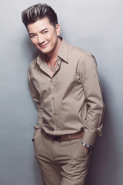 "Mọi người vẫn thích các nghệ sĩ phải luôn là “hoa hậu thân thiện” trong mắt mình, ngoan ngoãn và dễ dàng bị điều khiển. Điều đó sẽ không bao giờ có đối với tôi đâu!" - Mr Đàm "Mọi người vẫn thích các nghệ sĩ phải luôn là “hoa hậu thân thiện” trong mắt mình, ngoan ngoãn và dễ dàng bị điều khiển. Điều đó sẽ không bao giờ có đối với tôi đâu!" - Mr Đàm