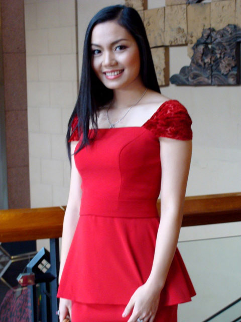 Tại sân chơi Bài hát yêu thích, ca sĩ Ngọc Anh đã bị huỷ gần 10 ngàn tin nhắn được BTC cho rằng là những tin nhắn ảo Tại sân chơi Bài hát yêu thích, ca sĩ Ngọc Anh đã bị huỷ gần 10 ngàn tin nhắn được BTC cho rằng là những tin nhắn ảo