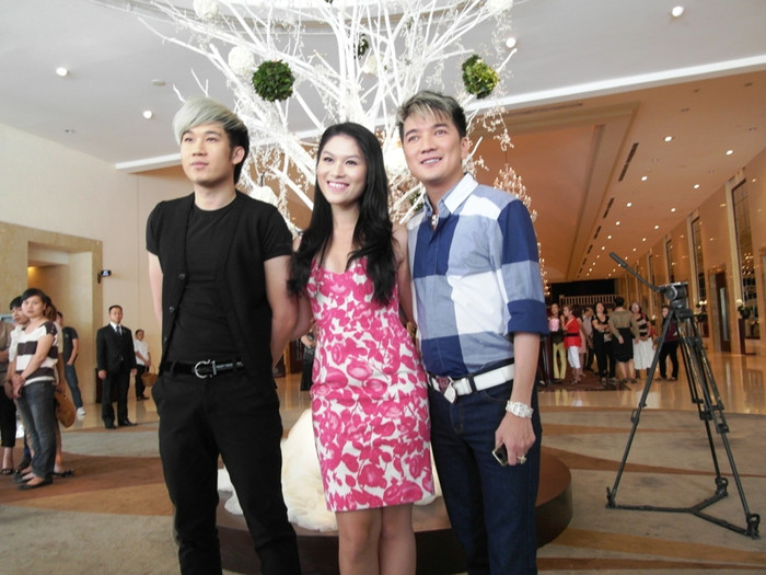 Theo nhiều nguồn tin, kiểu nhẫn này đã được Mr Đảm đeo gần 1 năm nay.