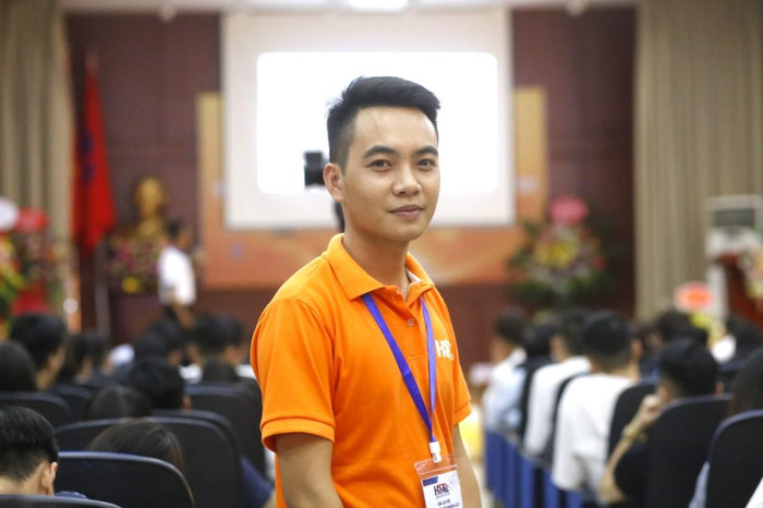 Trúng tuyển ngành Quản trị nhân lực của Trường Đại học Nội vụ Hà Nội với 26,5 điểm, Tâm xem đây là một bước ngoặt bất ngờ. (Ảnh: Nhân vật cung cấp) Trúng tuyển ngành Quản trị nhân lực của Trường Đại học Nội vụ Hà Nội với 26,5 điểm, Tâm xem đây là một bước ngoặt bất ngờ. (Ảnh: Nhân vật cung cấp)