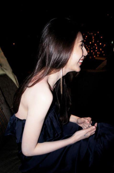 Thủy Tiên đã có một năm 2011 rất thành công về sự nghiệp và viên mãn về đời sống riêng tư. Bấm vào đây nghe cô chia sẻ những dự định năm 2012.