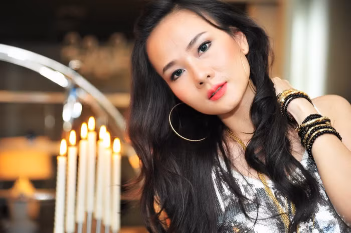 Nét đẹp mặn mà của bà mẹ một con.