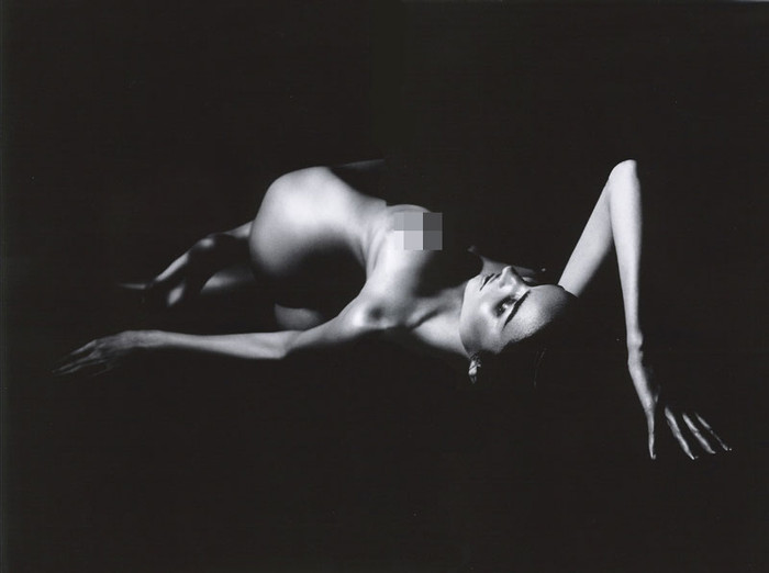 Bước chân vào nghề người mẫu từ năm 13 tuổi, sớm bộc lộ tài năng, nhưng có thể nói kể từ khi trở thành "thiên thần" Victoria's Secret, tên tuổi của Miranda Kerr mới thực sự bừng sáng và mang tầm quốc tế. Bước chân vào nghề người mẫu từ năm 13 tuổi, sớm bộc lộ tài năng, nhưng có thể nói kể từ khi trở thành "thiên thần" Victoria's Secret, tên tuổi của Miranda Kerr mới thực sự bừng sáng và mang tầm quốc tế.