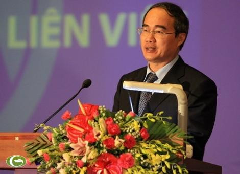 Nguyên Bộ trưởng Giáo dục & Đào tạo Nguyễn Thiện Nhân (sinh ngày 12 tháng 6 năm 1953-) là một Giáo sư, Tiến sĩ, và chính trị gia Việt Nam. Hiện ông là Phó Thủ tướng Chính phủ nước Cộng hòa Xã hội Chủ nghĩa Việt Nam. >>Chùm ảnh: Bộ trưởng Phạm Vũ Luận thăm Lớp học Hy vọng >>Những hình ảnh xúc động về "lớp học tật nguyền" của bà lão 80 tuổi >>NHỮNG BỨC ẢNH ĐEN TRẮNG QUÝ HIẾM VỀ HỌC SINH THỜI CHIẾN >>Chùm ảnh: Bộ trưởng Phạm Vũ Luận đánh trống khai giảng năm học mới >>Phát sốt vì 4 nữ giáo viên xinh đẹp >>Hoa khôi ĐH Thương Mại 2012 duyên dáng áo dài Nguyên Bộ trưởng Giáo dục & Đào tạo Nguyễn Thiện Nhân (sinh ngày 12 tháng 6 năm 1953-) là một Giáo sư, Tiến sĩ, và chính trị gia Việt Nam. Hiện ông là Phó Thủ tướng Chính phủ nước Cộng hòa Xã hội Chủ nghĩa Việt Nam. >>Chùm ảnh: Bộ trưởng Phạm Vũ Luận thăm Lớp học Hy vọng >>Những hình ảnh xúc động về "lớp học tật nguyền" của bà lão 80 tuổi >>NHỮNG BỨC ẢNH ĐEN TRẮNG QUÝ HIẾM VỀ HỌC SINH THỜI CHIẾN >>Chùm ảnh: Bộ trưởng Phạm Vũ Luận đánh trống khai giảng năm học mới >>Phát sốt vì 4 nữ giáo viên xinh đẹp >>Hoa khôi ĐH Thương Mại 2012 duyên dáng áo dài