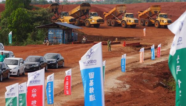 Dự án Đường sắt kết nối bờ biển phía Đông đang triển khai buộc phải tạm dừng để Malaysia đàm phán lại với Trung Quốc, ảnh: CK Tan / Nikkei Asian Review.