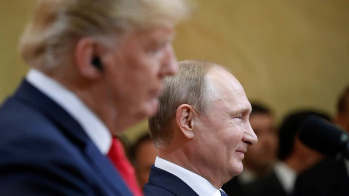 Tổng thống Hoa Kỳ Donald Trump và Tổng thống Nga Vladimir Putin tại Helsinki, Phần Lan, ảnh: CBC. Tổng thống Hoa Kỳ Donald Trump và Tổng thống Nga Vladimir Putin tại Helsinki, Phần Lan, ảnh: CBC.