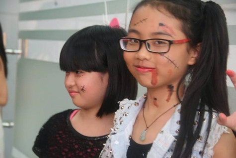 "Chị Bảy" Phương Mỹ Chi chẳng những không gây sợ mà còn rất đáng yêu "Chị Bảy" Phương Mỹ Chi chẳng những không gây sợ mà còn rất đáng yêu