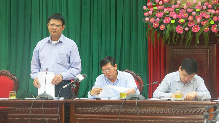 Ông Phùng Quang Thức chia sẻ thông tin tại cuộc giao ban. Ảnh: T.A Ông Phùng Quang Thức chia sẻ thông tin tại cuộc giao ban. Ảnh: T.A