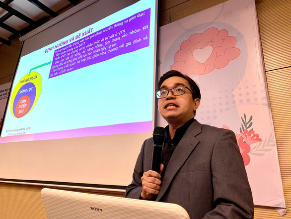 Tiến sĩ Tâm lý học Giang Thiên Vũ, giảng viên Trường Đại học Sư phạm Thành phố Hồ Chí Minh. Ảnh: Báo Yên Bái. Tiến sĩ Tâm lý học Giang Thiên Vũ, giảng viên Trường Đại học Sư phạm Thành phố Hồ Chí Minh. Ảnh: Báo Yên Bái.