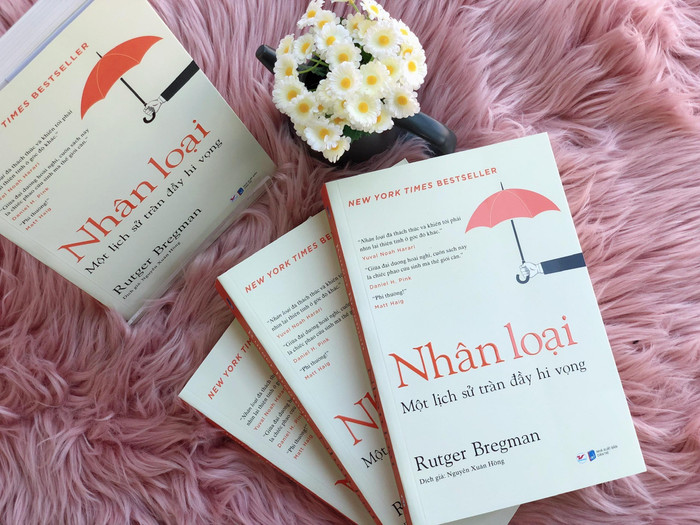 “Nhân loại - Một lịch sử tràn đầy hi vọng” nằm trong danh sách sách bán chạy nhất của New York Times. “Nhân loại - Một lịch sử tràn đầy hi vọng” nằm trong danh sách sách bán chạy nhất của New York Times.