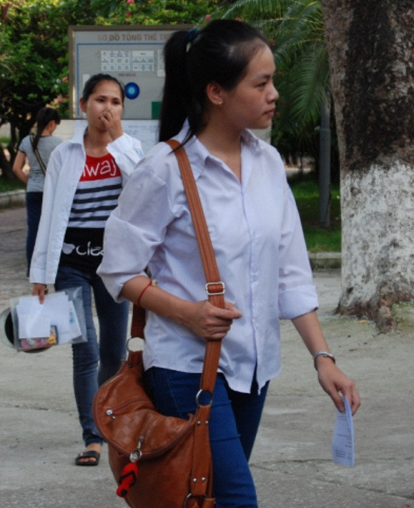 ĐÁP ÁN THI CAO ĐẲNG 2012 CỦA BỘ GIÁO DỤC: ĐÁP ÁN TIẾNG ANH KHỐI A1, D HỆ CAO ĐẲNG 2012 - ĐÁP ÁN MÔN VẬT LÍ KHỐI A, A1 HỆ CAO ĐẲNG 2012 - ĐÁP ÁN MÔN HÓA KHỐI A, B - ĐÁP ÁN MÔN TOÁN KHỐI A, A1, B, D HỆ CAO ĐẲNG 2012 - ĐÁP ÁN MÔN VĂN KHỐI C, D HỆ CAO ĐẲNG 2012 - ĐÁP ÁN TIẾNG TRUNG, PHÁP, NGA HỆ CAO ĐẲNG 2012 ĐÁP ÁN THI CAO ĐẲNG 2012 CỦA BỘ GIÁO DỤC: ĐÁP ÁN TIẾNG ANH KHỐI A1, D HỆ CAO ĐẲNG 2012 - ĐÁP ÁN MÔN VẬT LÍ KHỐI A, A1 HỆ CAO ĐẲNG 2012 - ĐÁP ÁN MÔN HÓA KHỐI A, B - ĐÁP ÁN MÔN TOÁN KHỐI A, A1, B, D HỆ CAO ĐẲNG 2012 - ĐÁP ÁN MÔN VĂN KHỐI C, D HỆ CAO ĐẲNG 2012 - ĐÁP ÁN TIẾNG TRUNG, PHÁP, NGA HỆ CAO ĐẲNG 2012