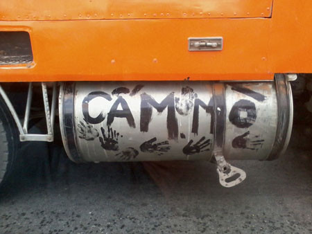 Càng cấm càng phải thử. Càng cấm càng phải thử.