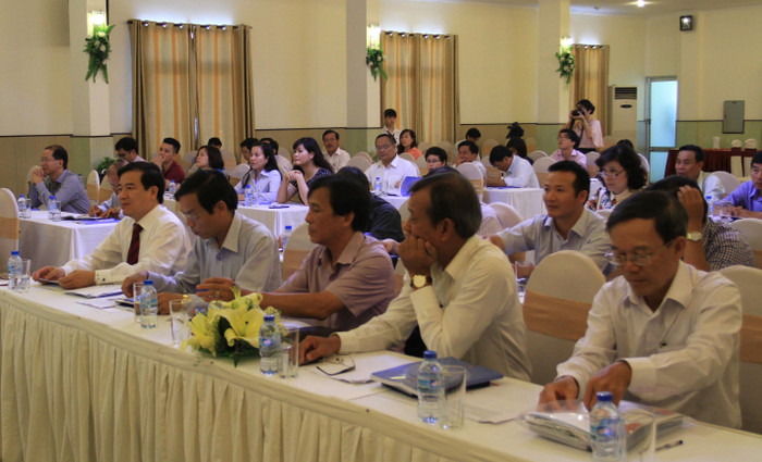 Đại diện các tỉnh Duyên hải Nam Trung Bộ tham dự hội nghị. Ảnh Thùy Linh Đại diện các tỉnh Duyên hải Nam Trung Bộ tham dự hội nghị. Ảnh Thùy Linh