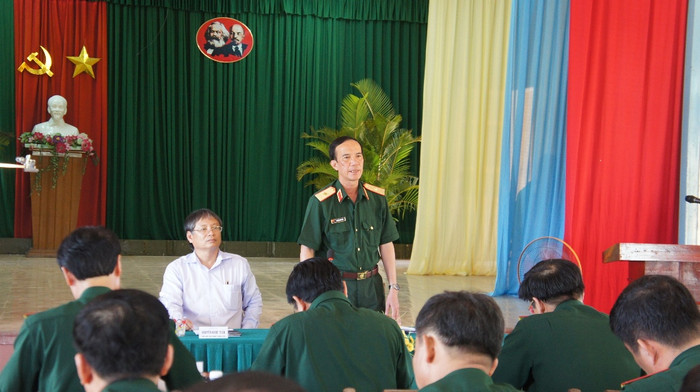 Cuộc họp với đầy đủ các ban ngành chức năng giải quyết vụ việc vào ngày 11/5. Ảnh Thùy Linh Cuộc họp với đầy đủ các ban ngành chức năng giải quyết vụ việc vào ngày 11/5. Ảnh Thùy Linh