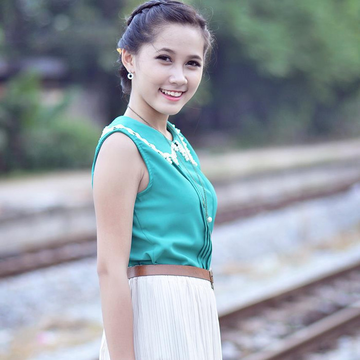 >>Miss ĐH Sư phạm Hà Nội diện áo dài cực xinh >> Phát sốt vì 4 nữ giáo viên xinh đẹp >>Hoa khôi ĐH Thương Mại 2012 duyên dáng áo dài >>Những hotgirl xinh đẹp làm "điên đảo" cư dân mạng (P8) >>Midu, Hà Min, Linh Hàn đọ dáng "nóng bỏng" >>Ngắm vẻ đẹp kiêu sa của Á hậu Hoàng Anh >>PHÁT SỐT VÌ NỮ THẠC SĨ ĐẸP NHẤT TRUNG QUỐC AI ĐẸP HƠN HOTGIRL KIM PHƯỢNG? >>Phát sốt vì nữ sinh Trung Quốc đẹp như siêu mẫu >>Miss ĐH Sư phạm Hà Nội diện áo dài cực xinh >> Phát sốt vì 4 nữ giáo viên xinh đẹp >>Hoa khôi ĐH Thương Mại 2012 duyên dáng áo dài >>Những hotgirl xinh đẹp làm "điên đảo" cư dân mạng (P8) >>Midu, Hà Min, Linh Hàn đọ dáng "nóng bỏng" >>Ngắm vẻ đẹp kiêu sa của Á hậu Hoàng Anh >>PHÁT SỐT VÌ NỮ THẠC SĨ ĐẸP NHẤT TRUNG QUỐC AI ĐẸP HƠN HOTGIRL KIM PHƯỢNG? >>Phát sốt vì nữ sinh Trung Quốc đẹp như siêu mẫu