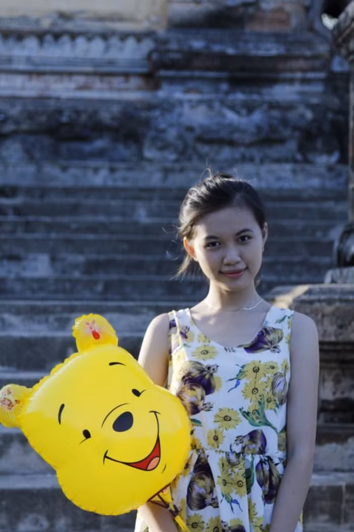 Sở thích của Thảo là khám phá công nghệ, đi du lịch và khám phá các nền văn hoá của các quốc gia trên thế giới >>Miss ĐH Sư phạm Hà Nội diện áo dài cực xinh >> Phát sốt vì 4 nữ giáo viên xinh đẹp >>Hoa khôi ĐH Thương Mại 2012 duyên dáng áo dài >>Những hotgirl xinh đẹp làm "điên đảo" cư dân mạng (P8) >>Midu, Hà Min, Linh Hàn đọ dáng "nóng bỏng" >>Ngắm vẻ đẹp kiêu sa của Á hậu Hoàng Anh >>PHÁT SỐT VÌ NỮ THẠC SĨ ĐẸP NHẤT TRUNG QUỐC AI ĐẸP HƠN HOTGIRL KIM PHƯỢNG? >>Phát sốt vì nữ sinh Trung Quốc đẹp như siêu mẫu