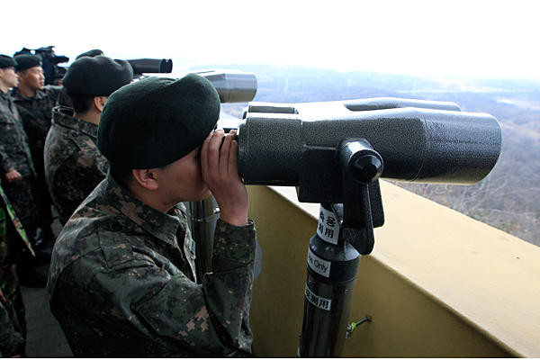 Mỹ - Hàn Quốc vẫn duy trì cảnh giác và sẵn sàng chiến đấu cao độ trong khi Triều Tiên án binh bất động