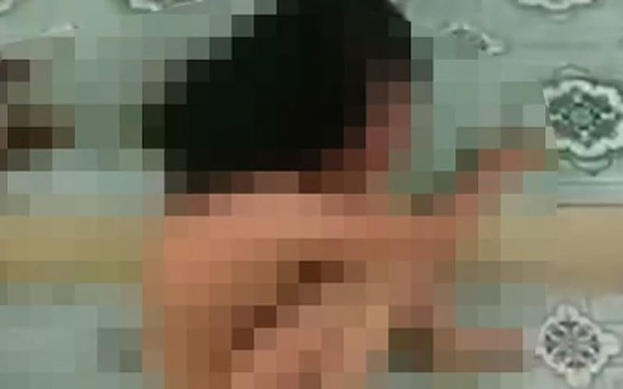 Dư luận rất bất bình và yêu cầu xử lý nghiêm những học sinh đánh bạn (ảnh nguồn vov).