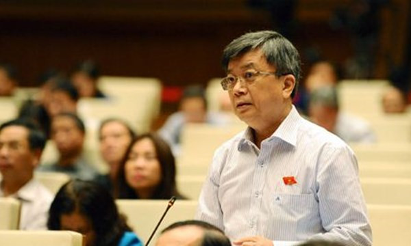 Đại biểu Trương Trọng Nghĩa phát biểu. (Ảnh: Quochoi.vn) Đại biểu Trương Trọng Nghĩa phát biểu. (Ảnh: Quochoi.vn)