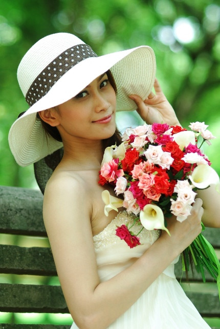 Á khôi 2 của cuộc thi thuộc về thí sinh Lê Thị Vân Quỳnh (SBD 219). Vân Quỳnh đồng thời cũng trở thành Miss ảnh của cuộc thi >>Những hotgirl xinh đẹp làm điên đảo cư dân mạng Những nữ sinh đẹp mê hồn giữa đầm sen >>Phát sốt vì vẻ đẹp baby của cô giáo tương lai >>So độ siêu kute của những nữ sinh đình đám nhất Thủ đô >>Phát sốt vì 4 nữ giáo viên xinh đẹp >>Cư dân mạng "điên đảo" vì nhan sắc nữ sinh Trương Tân Uyển >>Hoa khôi ĐH Thương Mại 2012 duyên dáng áo dài Á khôi 2 của cuộc thi thuộc về thí sinh Lê Thị Vân Quỳnh (SBD 219). Vân Quỳnh đồng thời cũng trở thành Miss ảnh của cuộc thi >>Những hotgirl xinh đẹp làm điên đảo cư dân mạng Những nữ sinh đẹp mê hồn giữa đầm sen >>Phát sốt vì vẻ đẹp baby của cô giáo tương lai >>So độ siêu kute của những nữ sinh đình đám nhất Thủ đô >>Phát sốt vì 4 nữ giáo viên xinh đẹp >>Cư dân mạng "điên đảo" vì nhan sắc nữ sinh Trương Tân Uyển >>Hoa khôi ĐH Thương Mại 2012 duyên dáng áo dài