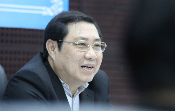 Chủ tịch UBND TP Đà Nẵng Huỳnh Đức Thơ: "Chúng tôi khuyến cáo, những người đứng ra mua bán, giao dịch bất động sản liên quan thì hết sức thận trọng và không để xảy ra các tranh chấp, khiếu kiện đằng sau". Ảnh Thùy Linh Chủ tịch UBND TP Đà Nẵng Huỳnh Đức Thơ: "Chúng tôi khuyến cáo, những người đứng ra mua bán, giao dịch bất động sản liên quan thì hết sức thận trọng và không để xảy ra các tranh chấp, khiếu kiện đằng sau". Ảnh Thùy Linh