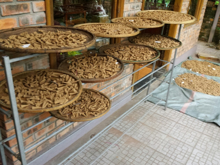 Những nén trầm chuẩn bị cho ngày Tết Nguyên đán Bính Thân sắp tới. Ảnh: L.Chung