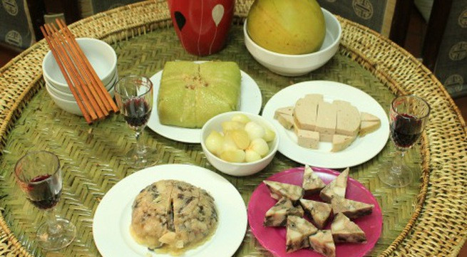 Cục An toàn thực phẩm khuyến cáo người dân nên mua thực phẩm có nguồn gốc để đảm bảo an toàn cho mâm cơm ngày Tết của gia đình. Cục An toàn thực phẩm khuyến cáo người dân nên mua thực phẩm có nguồn gốc để đảm bảo an toàn cho mâm cơm ngày Tết của gia đình.