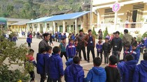 “Làm thế nào để cổng trường luôn mở mà học sinh không bỏ về” ảnh 2 “Làm thế nào để cổng trường luôn mở mà học sinh không bỏ về” ảnh 2