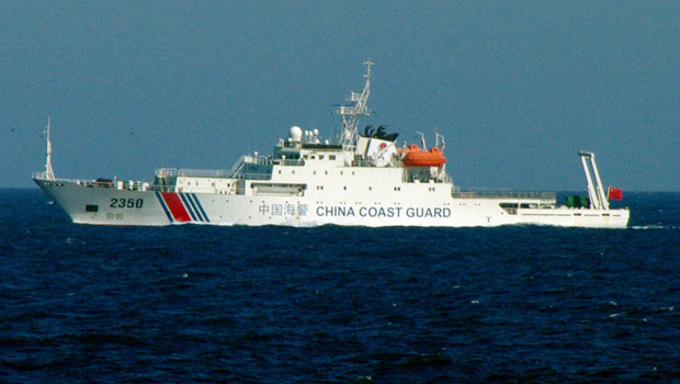 Trung Quốc đang ráo riết sử dụng lực lượng Cảnh sát biển càn quét Biển Đông để củng cố yêu sách "chủ quyền" vô lý và phi pháp của mình. Trung Quốc đang ráo riết sử dụng lực lượng Cảnh sát biển càn quét Biển Đông để củng cố yêu sách "chủ quyền" vô lý và phi pháp của mình.