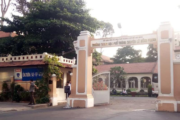 Trường Trung học phổ thông chuyên Lê Hồng Phong. (Ảnh: H.L) Trường Trung học phổ thông chuyên Lê Hồng Phong. (Ảnh: H.L)