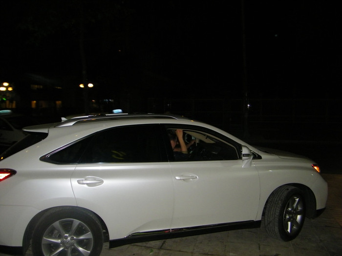 Lúc xe Mr Đàm bắt đầu chuyển bánh đã là 2h sáng.