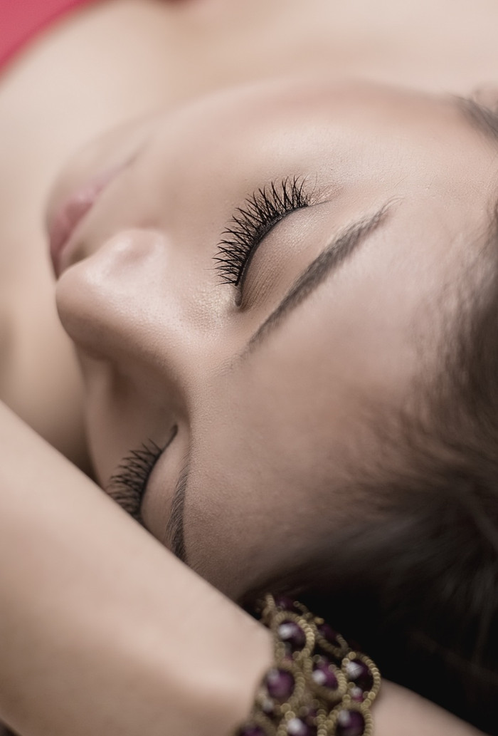 Nét trẻ trung, phơi phới xuân thì của cô gái đôi mươi đã được nhiếp ảnh gia Quốc Huy ghi lại