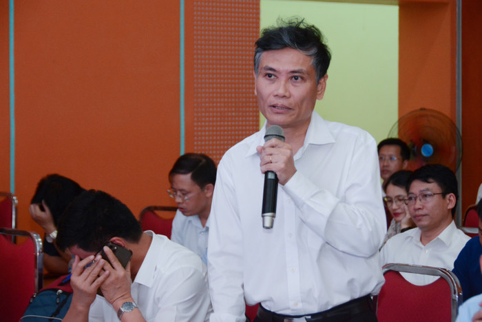 Phó giáo sư, Tiến sĩ Hoàng Bùi Bảo - Phó Hiệu trưởng Trường Đại học Y dược, Đại học Huế Phó giáo sư, Tiến sĩ Hoàng Bùi Bảo - Phó Hiệu trưởng Trường Đại học Y dược, Đại học Huế